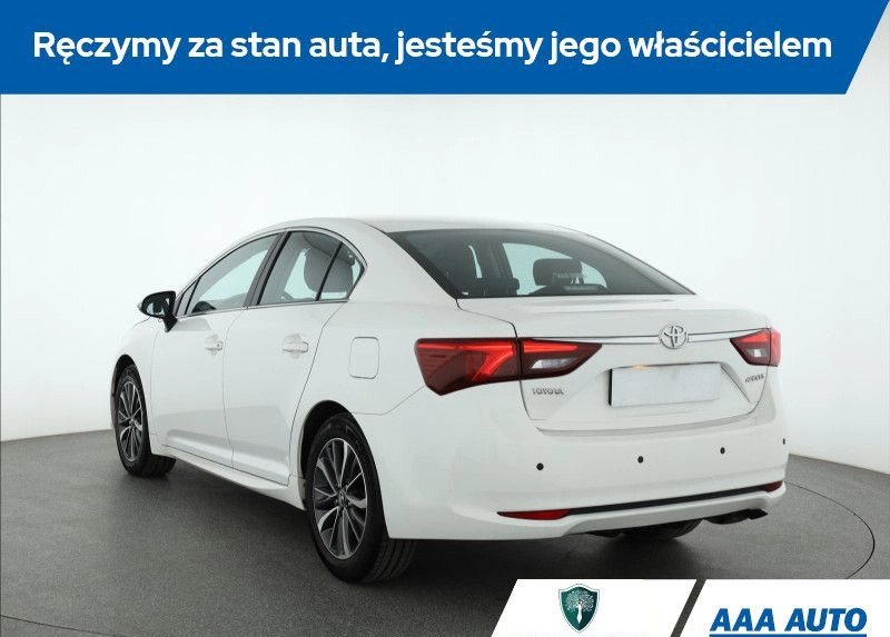 Toyota Avensis cena 58000 przebieg: 89192, rok produkcji 2016 z Wejherowo małe 232